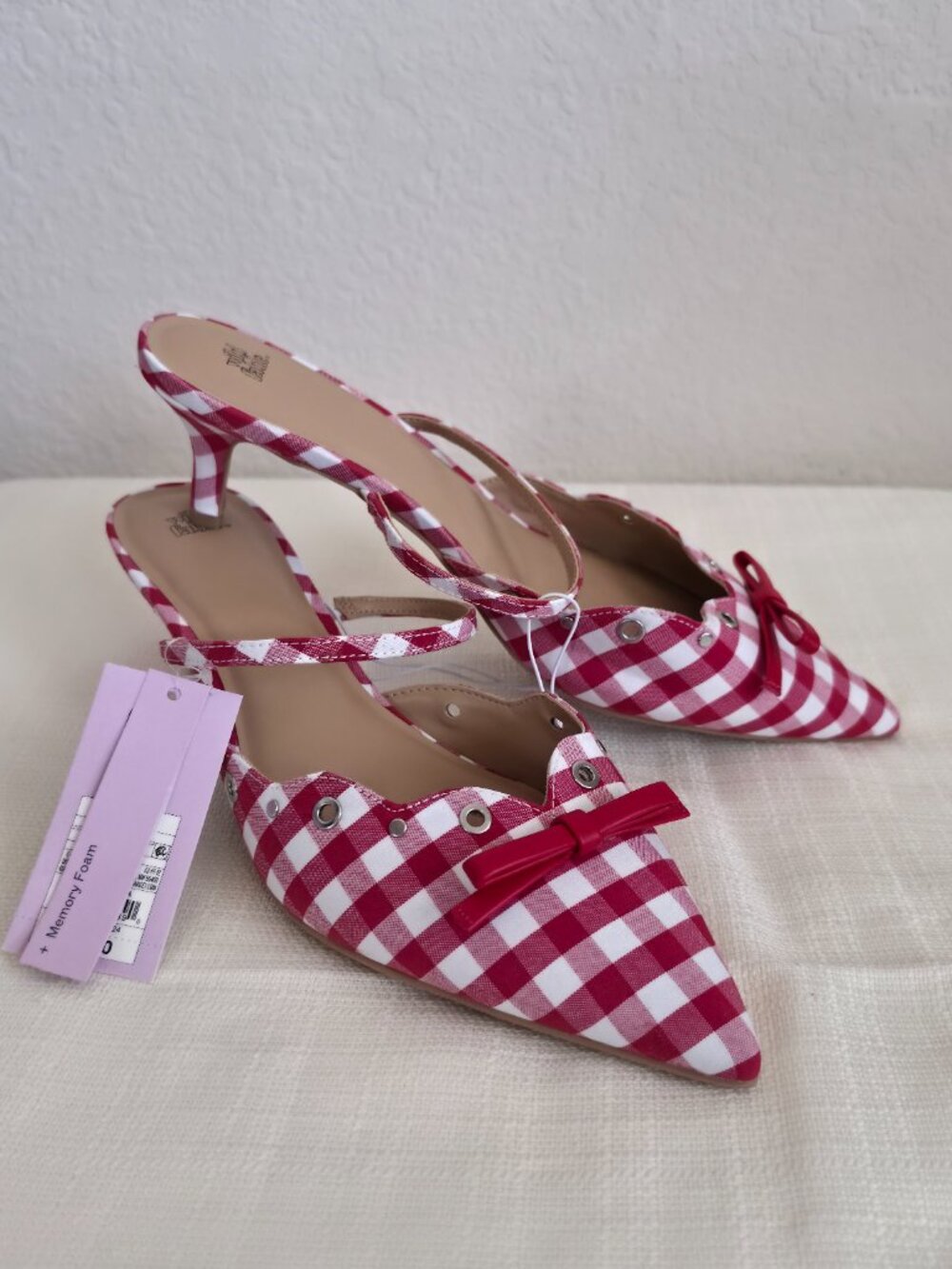 Wild Fable Lysandra Red & White Kitten Heels NWT 11